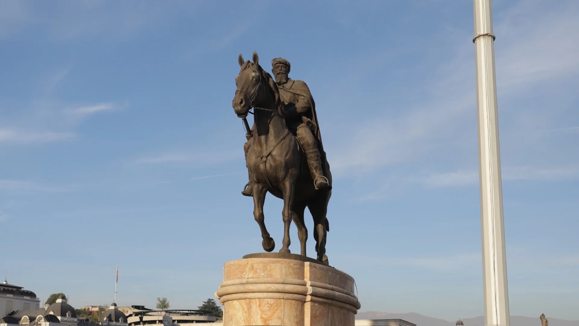 "Няма време за губене": Партията на албанците в РСМ започна подписка за вписване на българите в конституцията