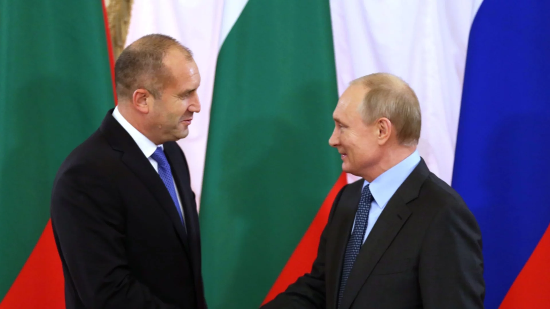 България ни "открадна" 700 млн. евро: Руски генерал говори за среща на Радев с Путин, коментира ролята на Пеевски и Борисов