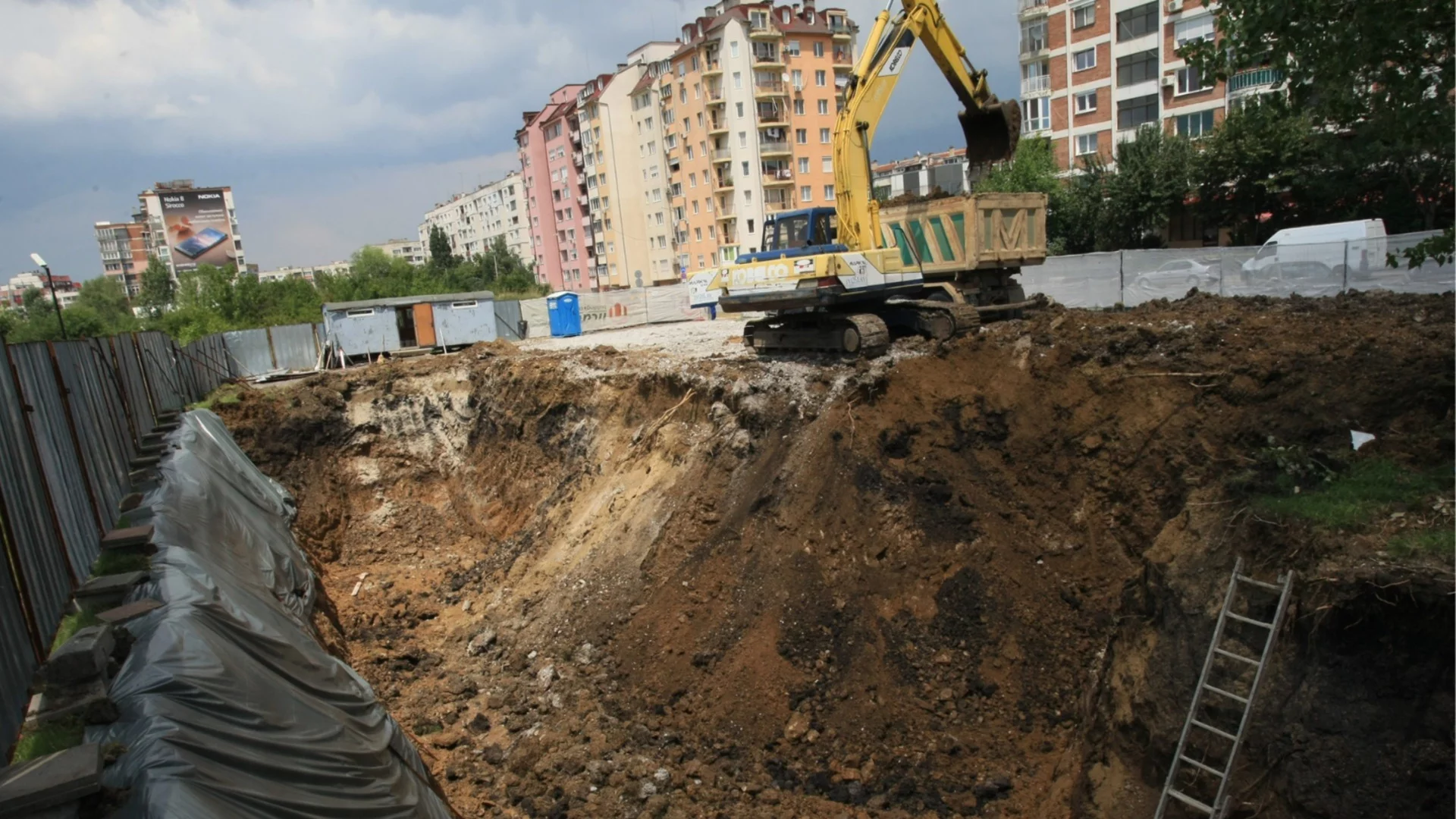 75-метров "мастодонт" в сърцето на "Младост" 3: Общински съветник алармира за поредното масивно застрояване