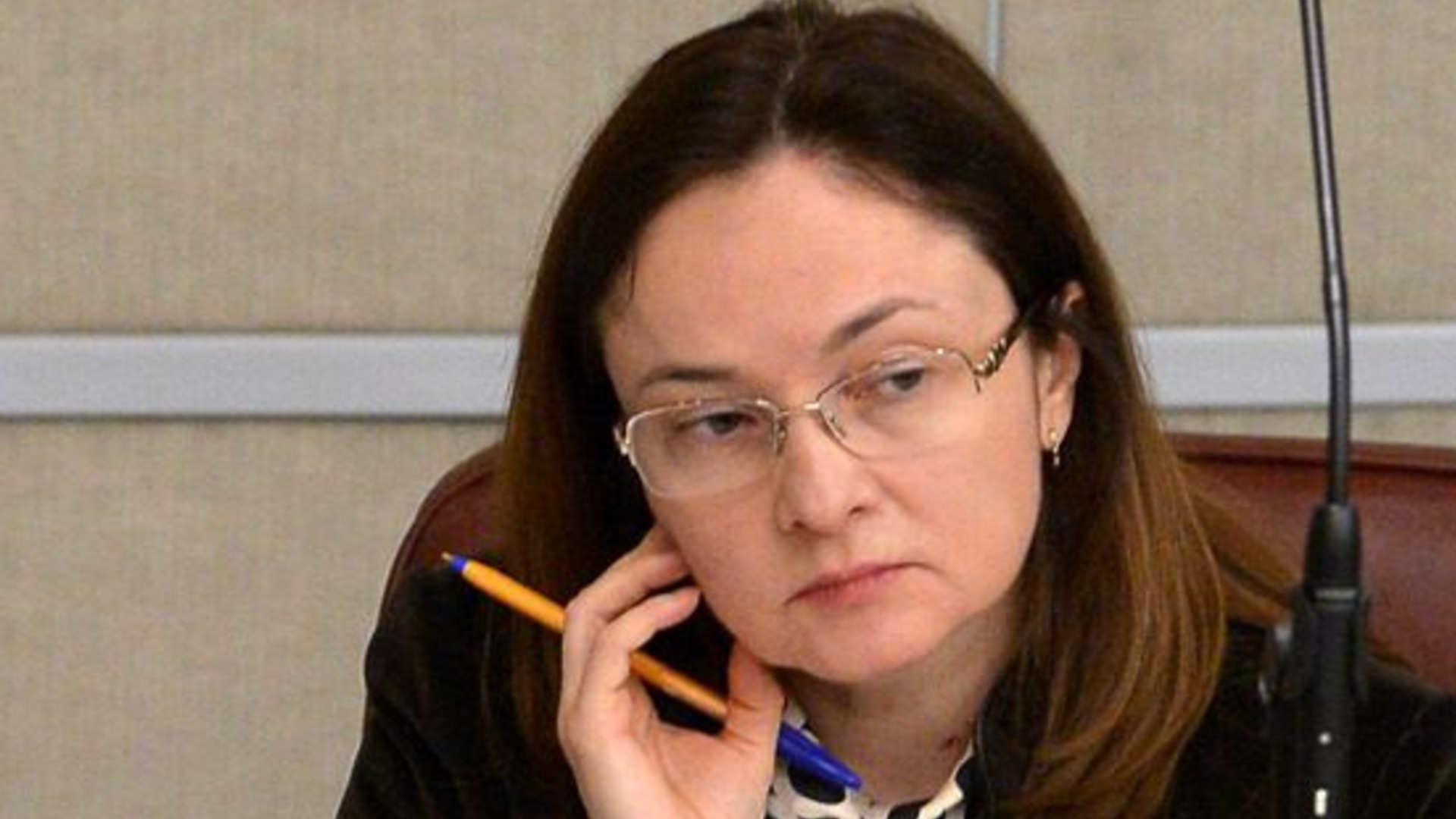 Икономическият мозък на Русия призна: Никога не сме имали такава ситуация в страната (ВИДЕО)