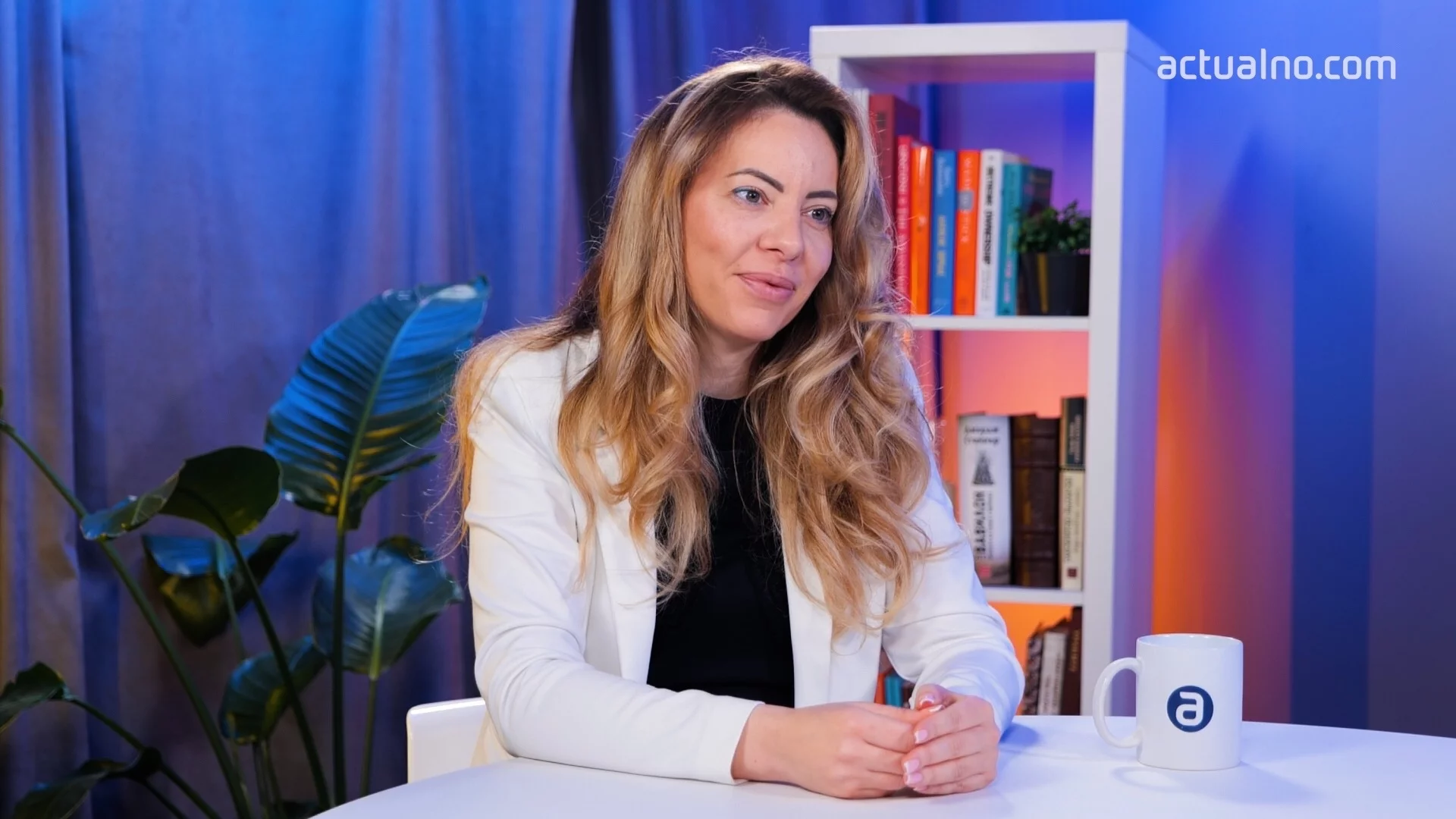 Как Радев може да спечели вече в управлението: Анализ на Бояна Бозаджиева (ВИДЕО)