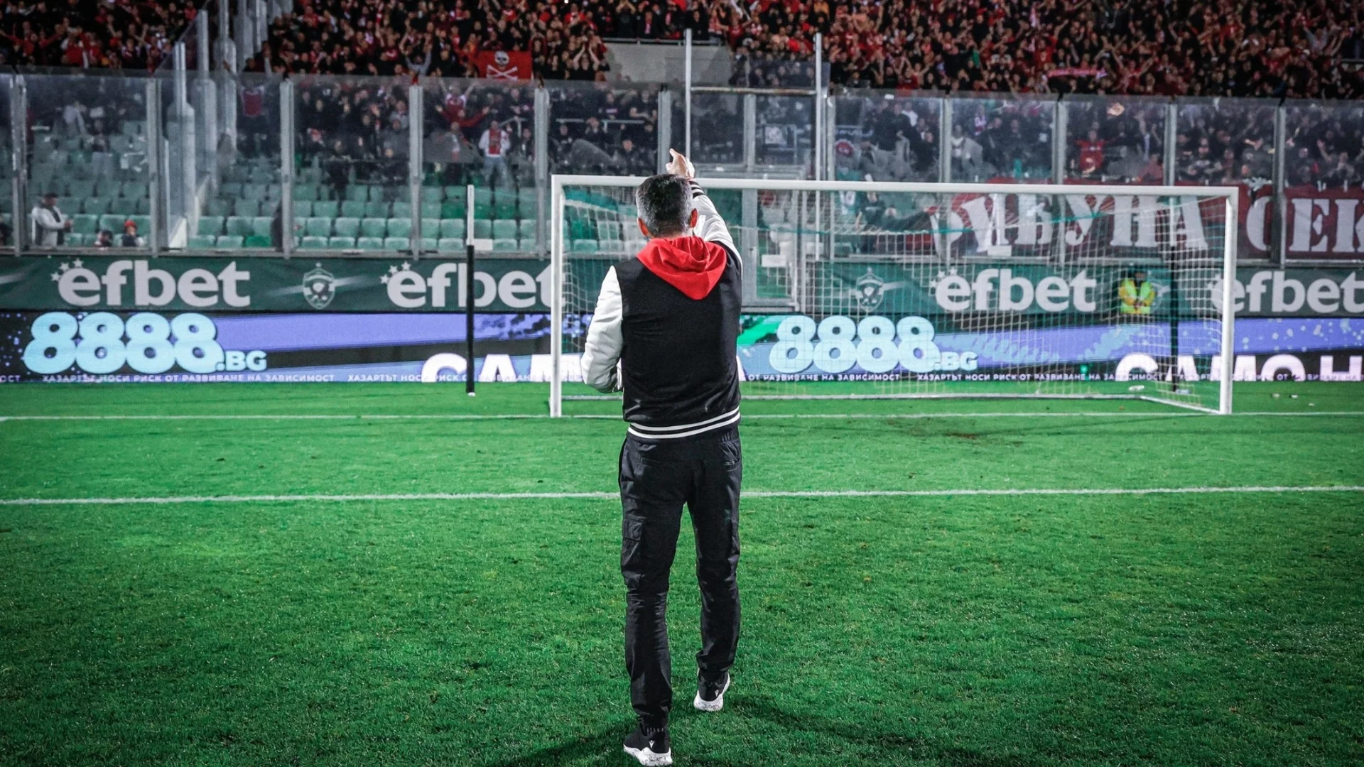 Бивш шеф в ЦСКА защити Янев: В предния мач с Лудогорец беше най-великият, а сега е оплют и разкъсван