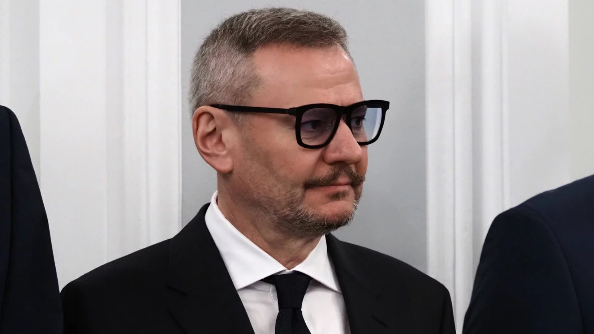 Подписката срещу Евтим Милошев се пропуква - артисти отричат участие