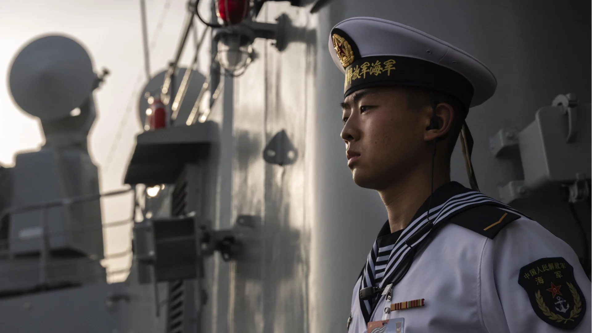 Китай учи от САЩ какво да не прави по море