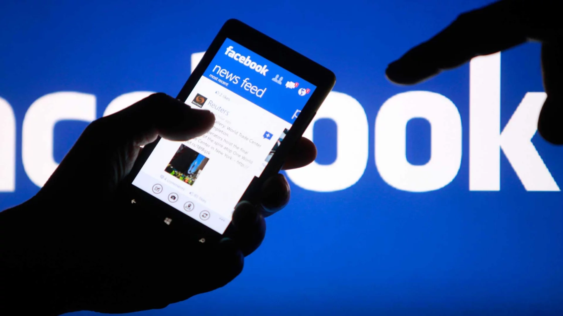 Плащане или данъци: Австралия принуждава Google и Meta да компенсират медиите за публикуването на новини