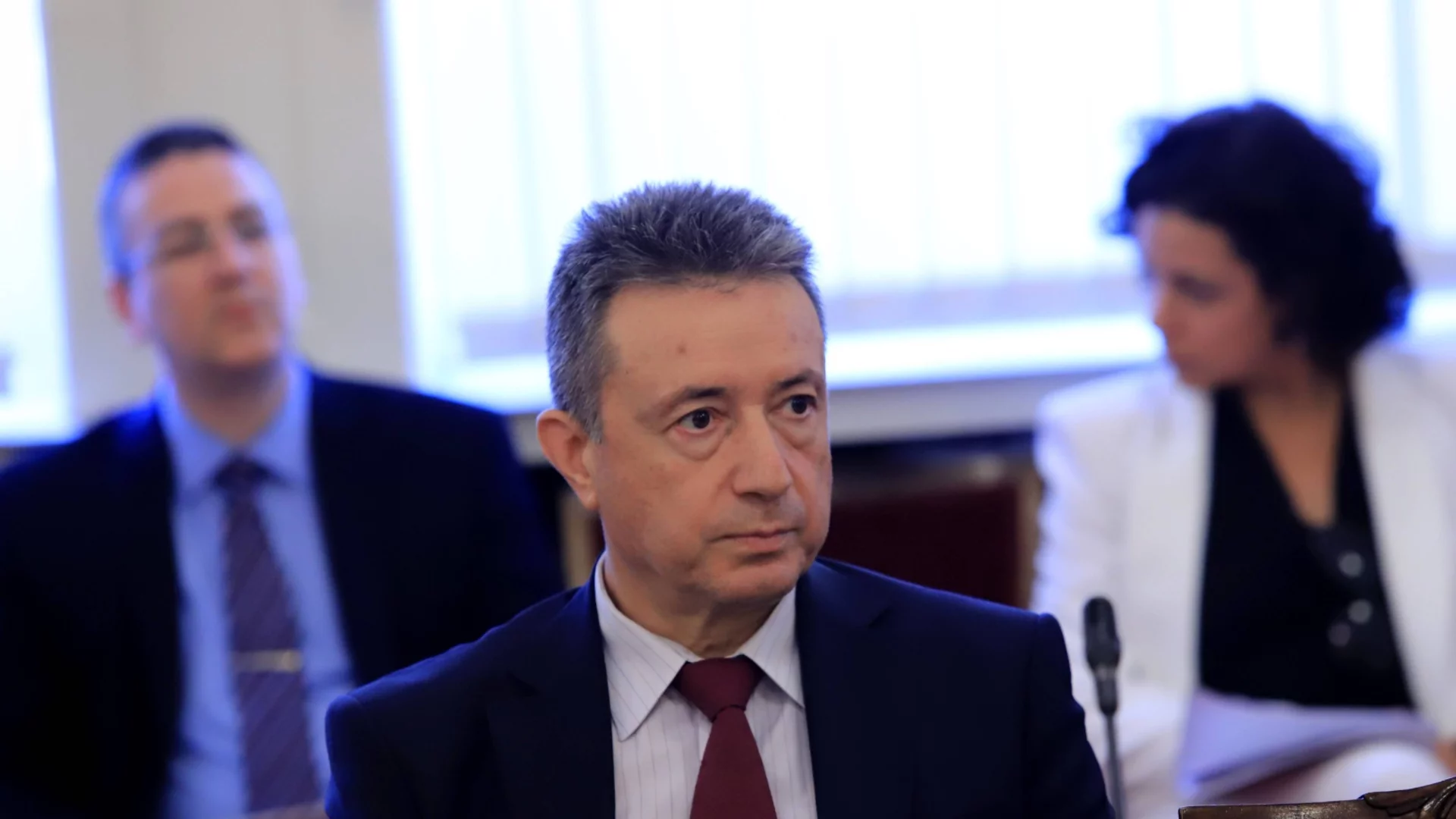 Имаме ли нужда от постоянно действащ ВСС: Конституционен съдия с анализ за съдебната  реформа