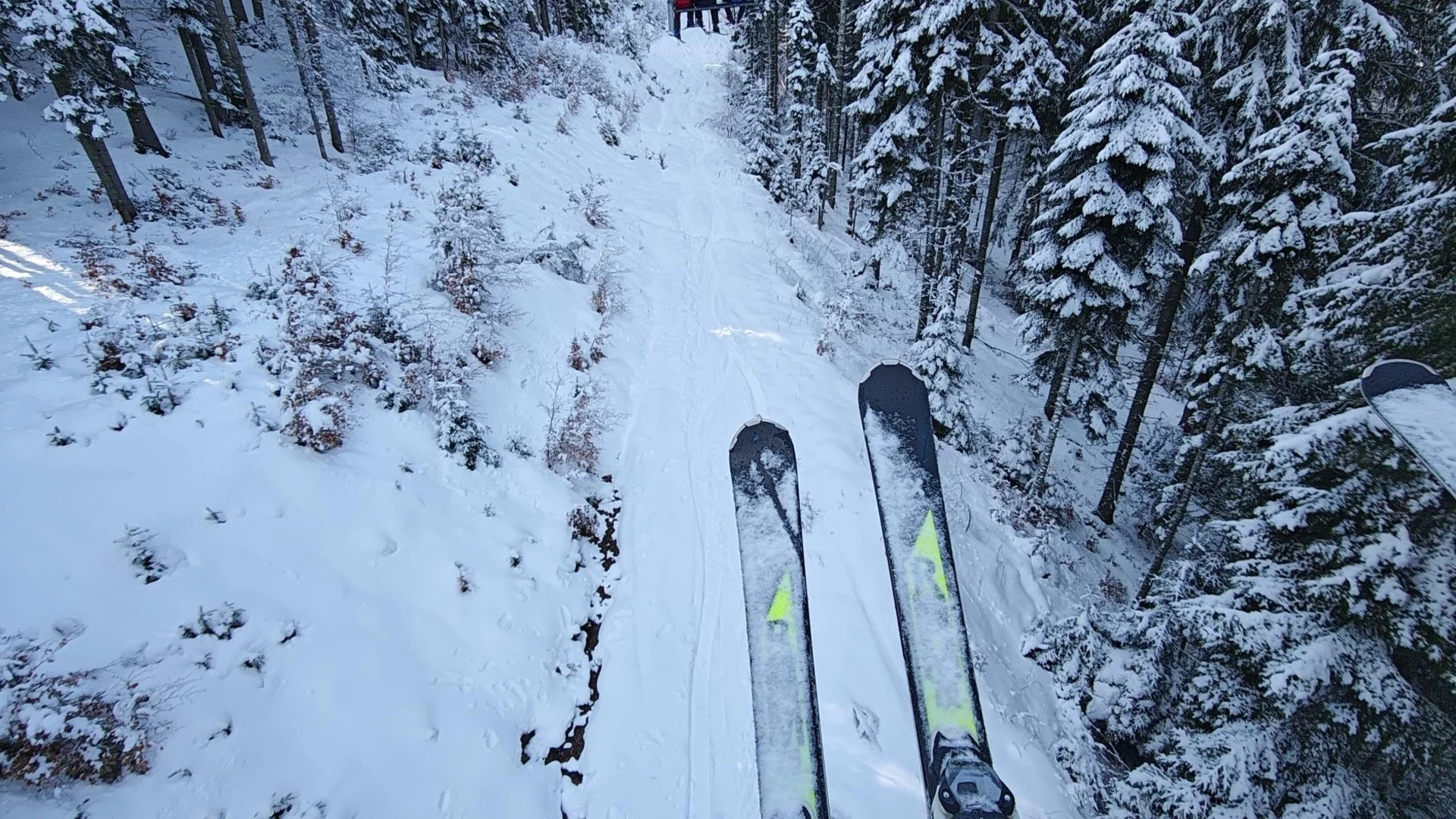 Зимата все още владее планините: Подходящо за туризъм