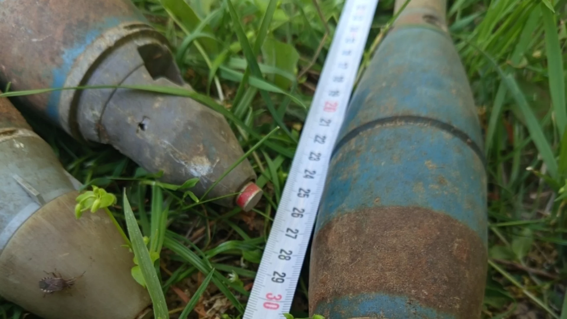 Военни унищожиха стари мини и снаряд в две области