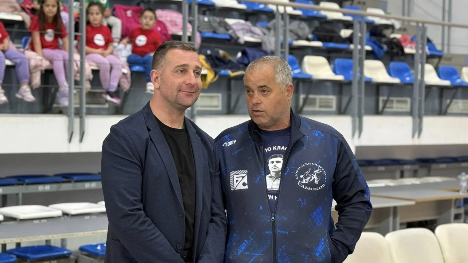 Зала „Арена Самоков“ се изпълни с детски смях