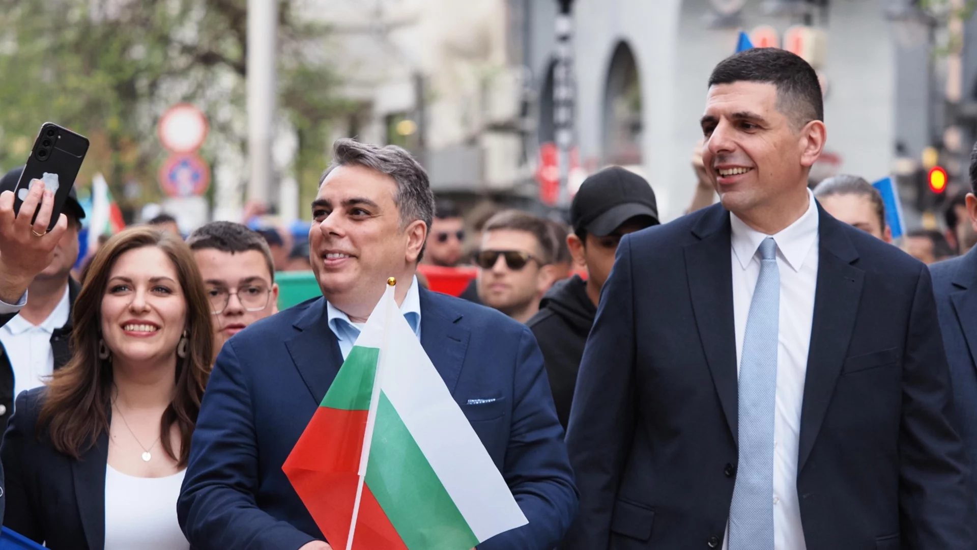 Официално: ПП и ДБ стават две парламентарни групи в новия парламент (ВИДЕО)