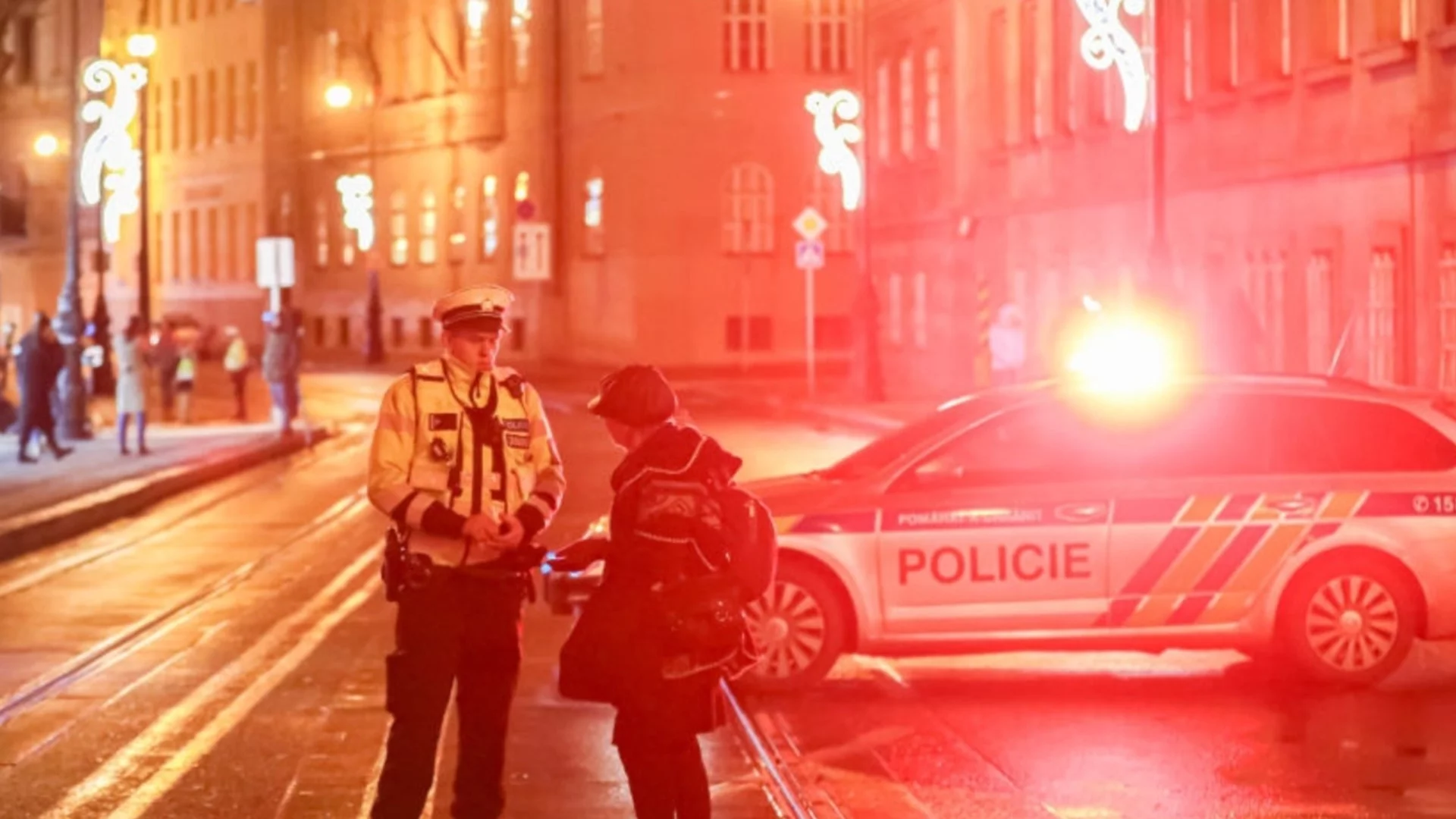 Отчаян и психично болен старец: Защо 89-годишният стрелец обиколи с пушка институции в Атина? (ВИДЕО)