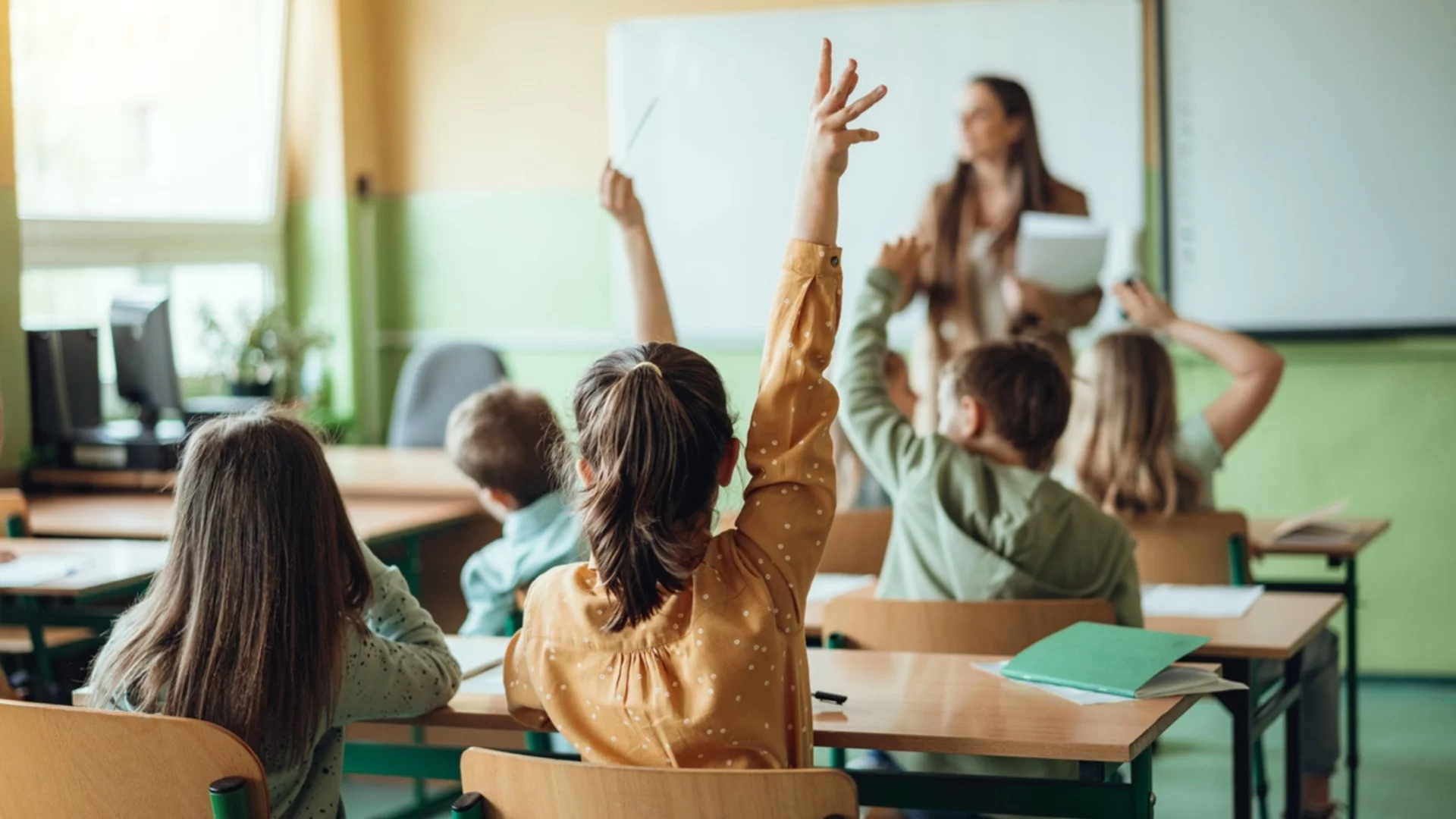 "Изпълнете ангажиментите си": Експерти призоваха новото правителство за образователна реформа и предложиха помощ