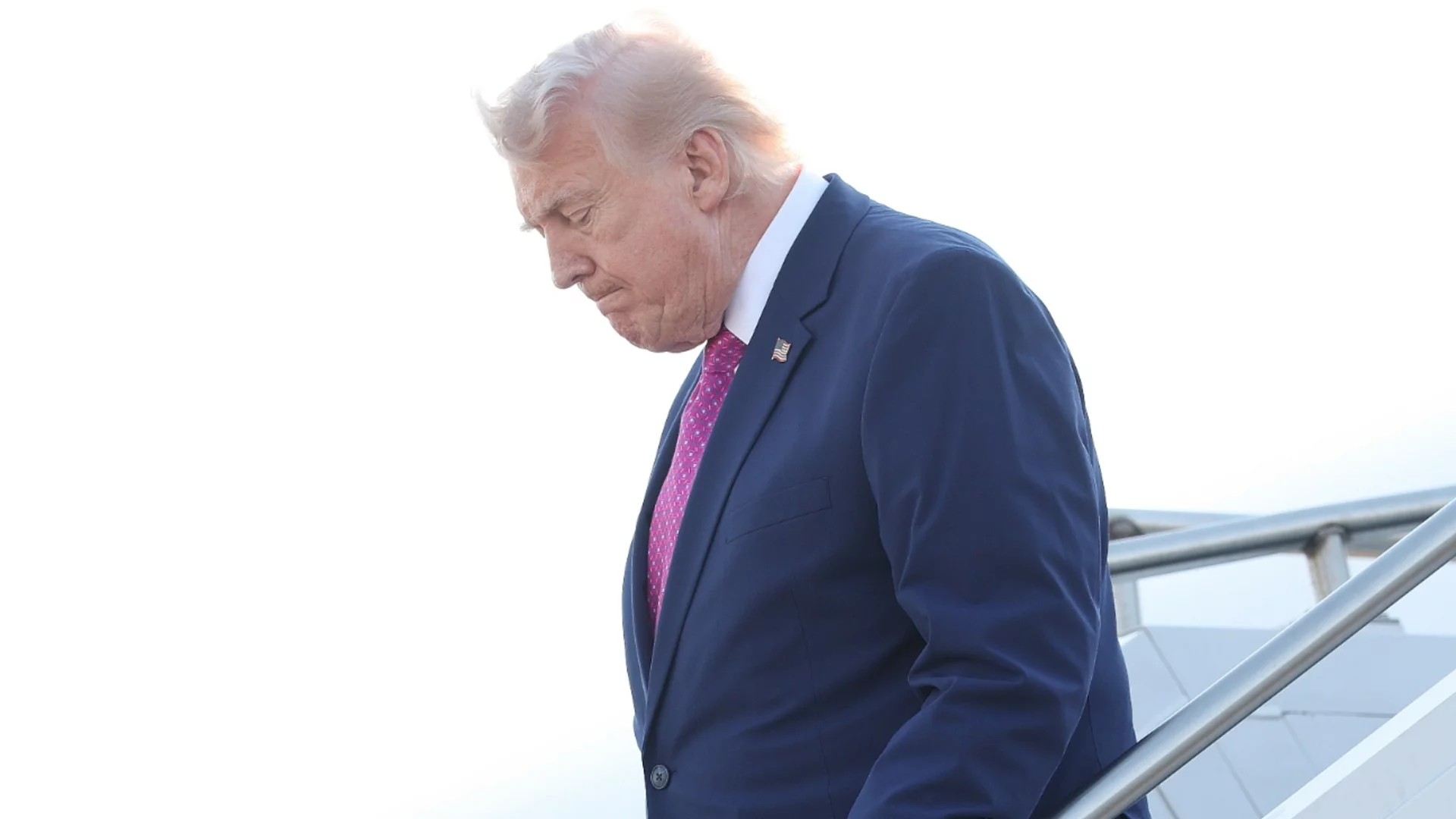 Атентатът в САЩ: Какви ползи може да извлече Тръмп