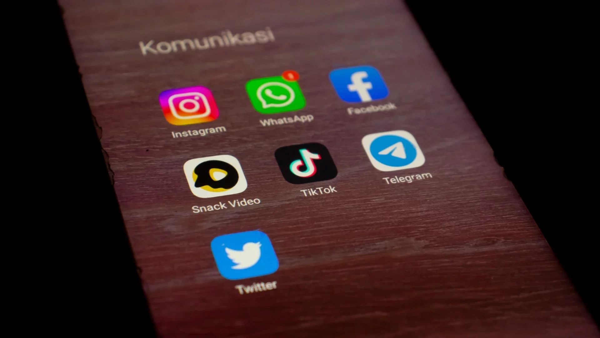 Въпреки забраната: Тийнейджърите в Австралия не се отказаха от социалните мрежи