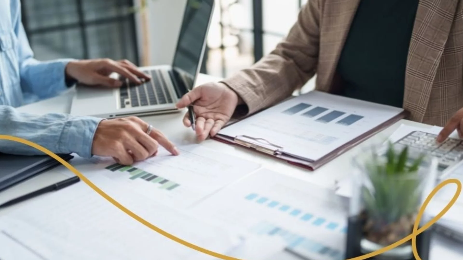 Промяна в сектора: „Пенсионноосигурителен институт“ става „ЛЕВ ИНС Пенсионно Осигуряване“