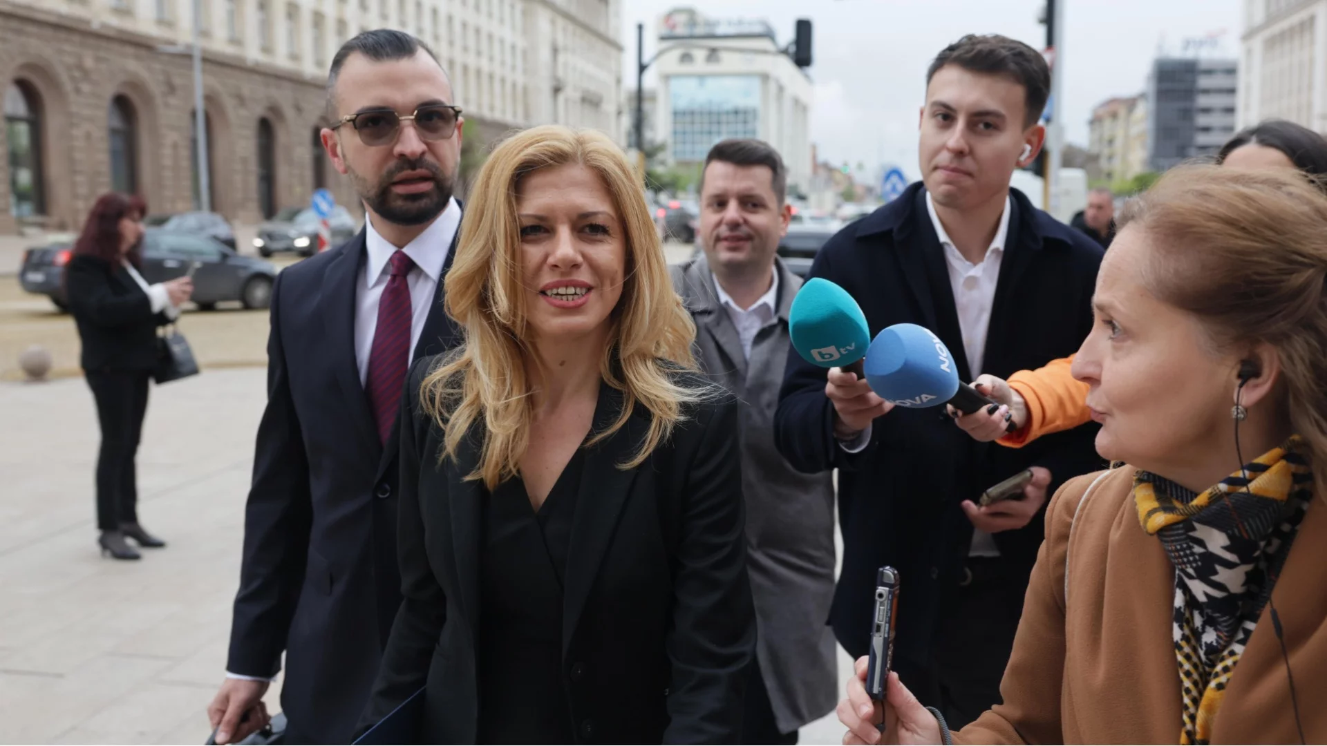 Народното събрание си избра председател от първия път (ВИДЕО)