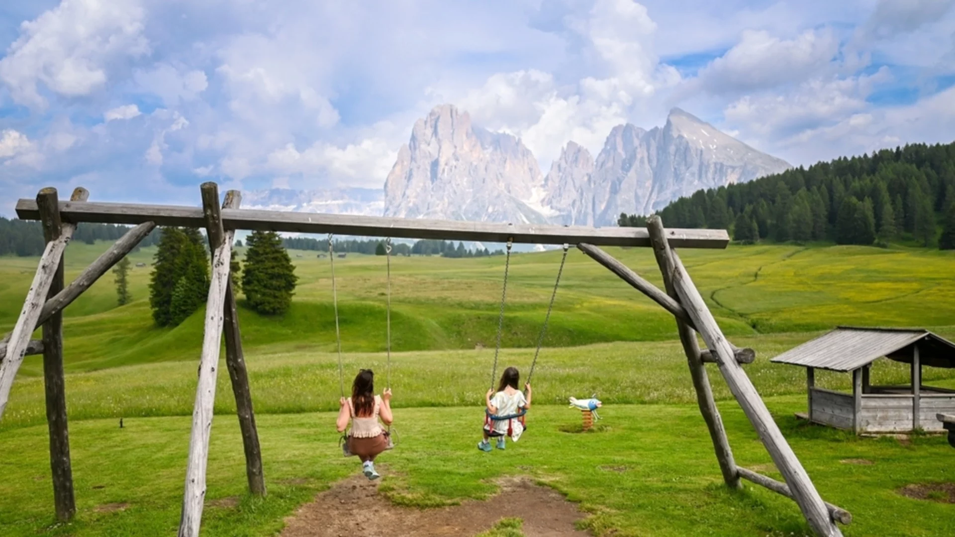 Снежно начало на май. Времето утре - 1 май 2026 г. 