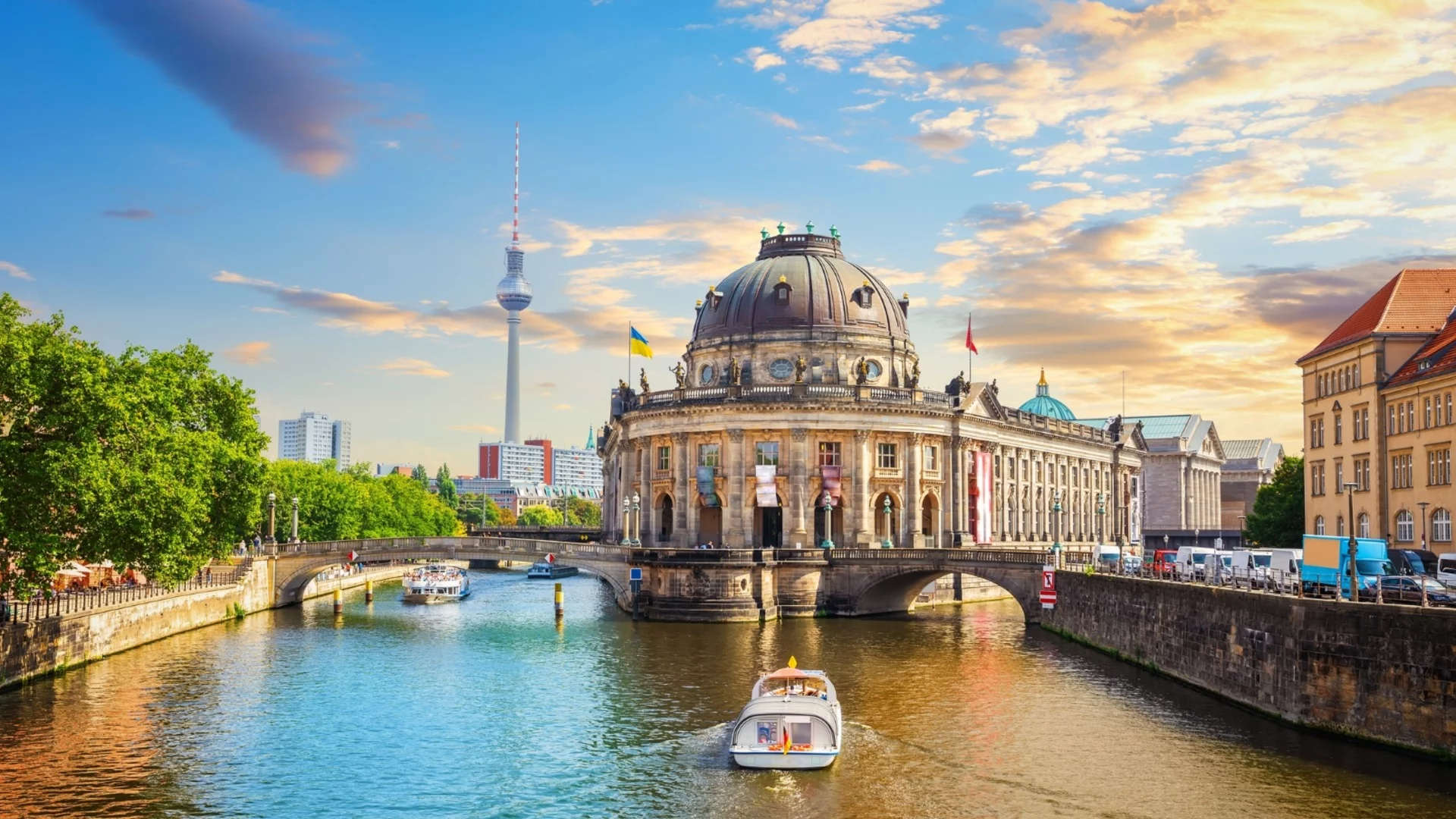 Кой град в Европа е известен с часовник, който не показва времето по обичайния начин