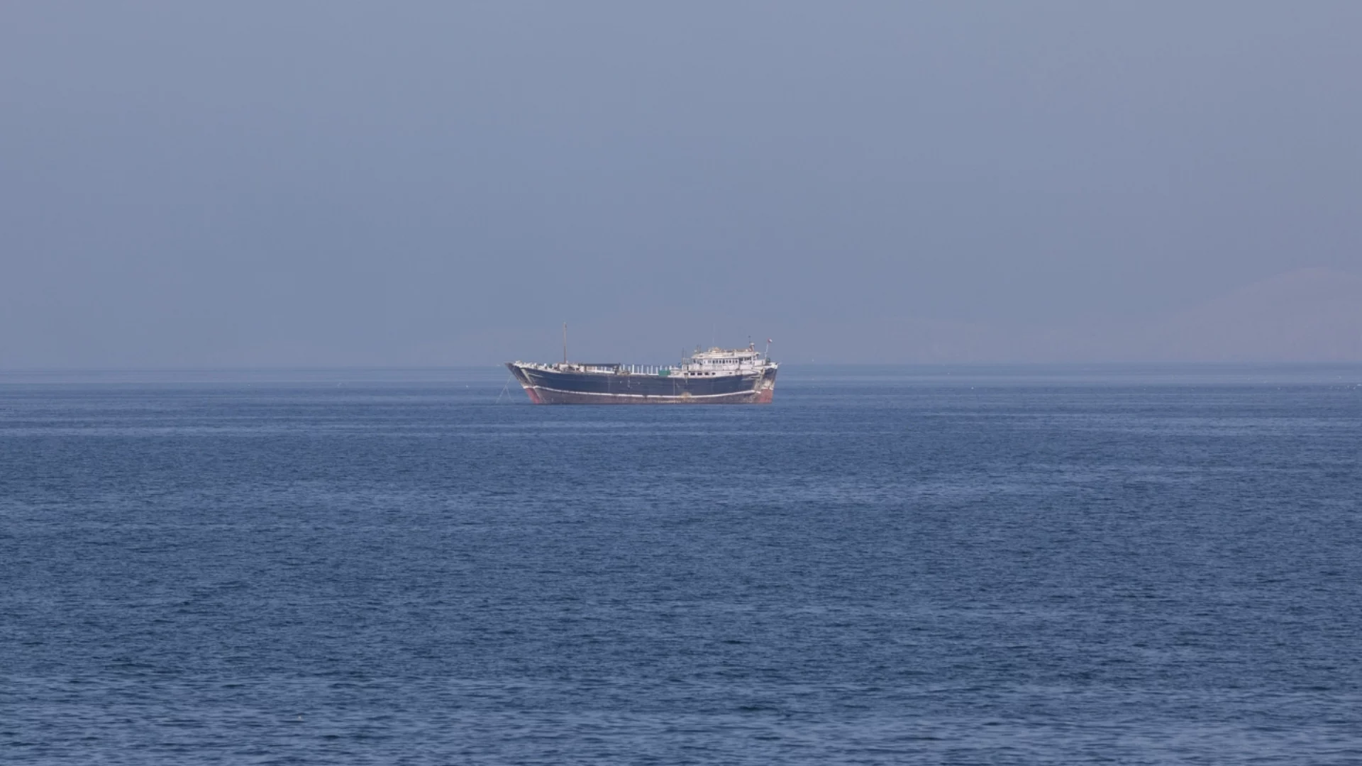 Иран се подигра на Тръмп за морската блокада и как иранските петролни кладенци ще гръмнат