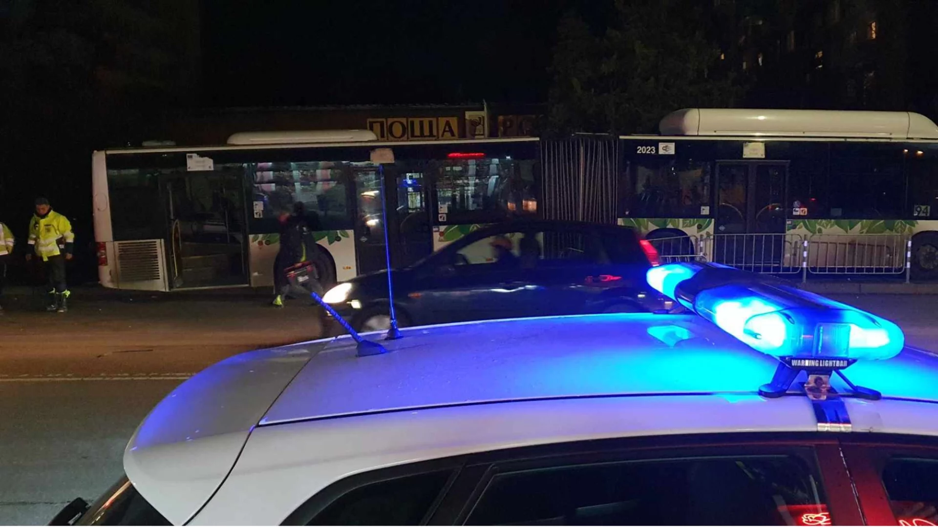 Искат 20 години затвор за мъжа, врязал се в автобус и убил лекар