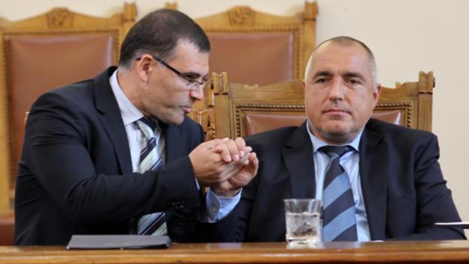 Бум на инфлацията, бум на заплатите на депутатите: Дянков със съвети какво да прави Радев веднага