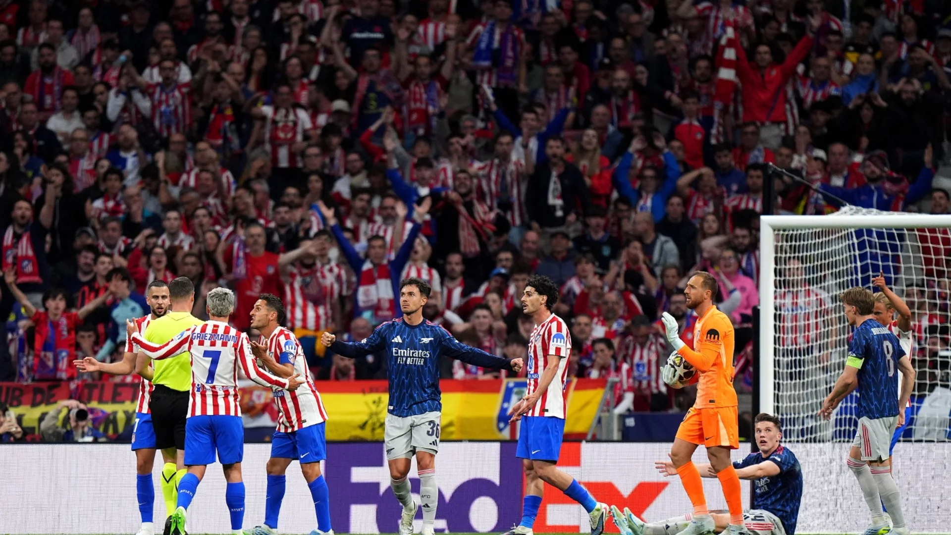 След 9-головото шоу: Скромните Атлетико и Арсенал оставиха всичко за реванша