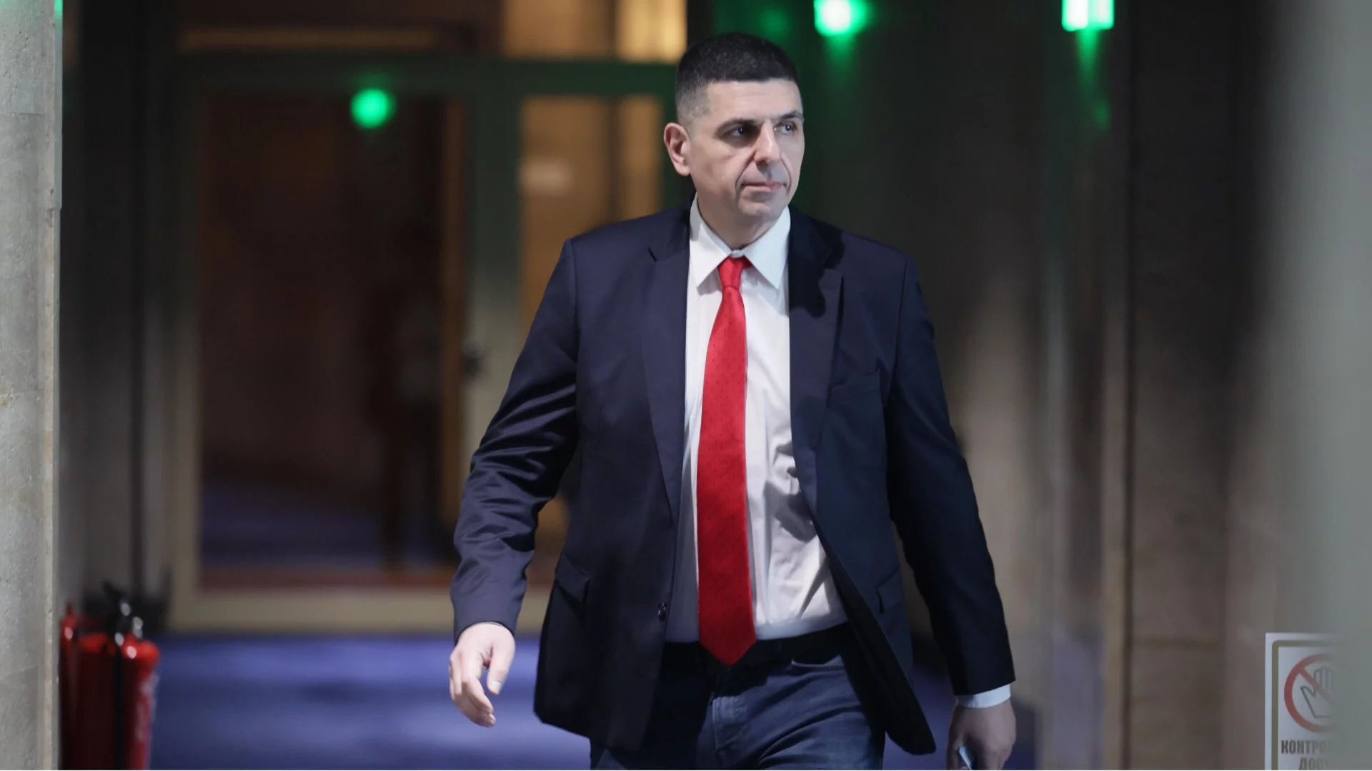 "Не е развод, но не е честно към хората": Ивайло Мирчев за раздялата с ПП