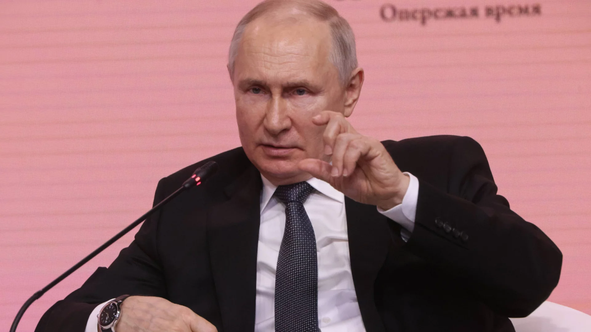 Съдбата на Путин и какво ще направи Украйна за парада на 9 май в Москва: Анализ и прогнози на Христо Грозев (ВИДЕО)