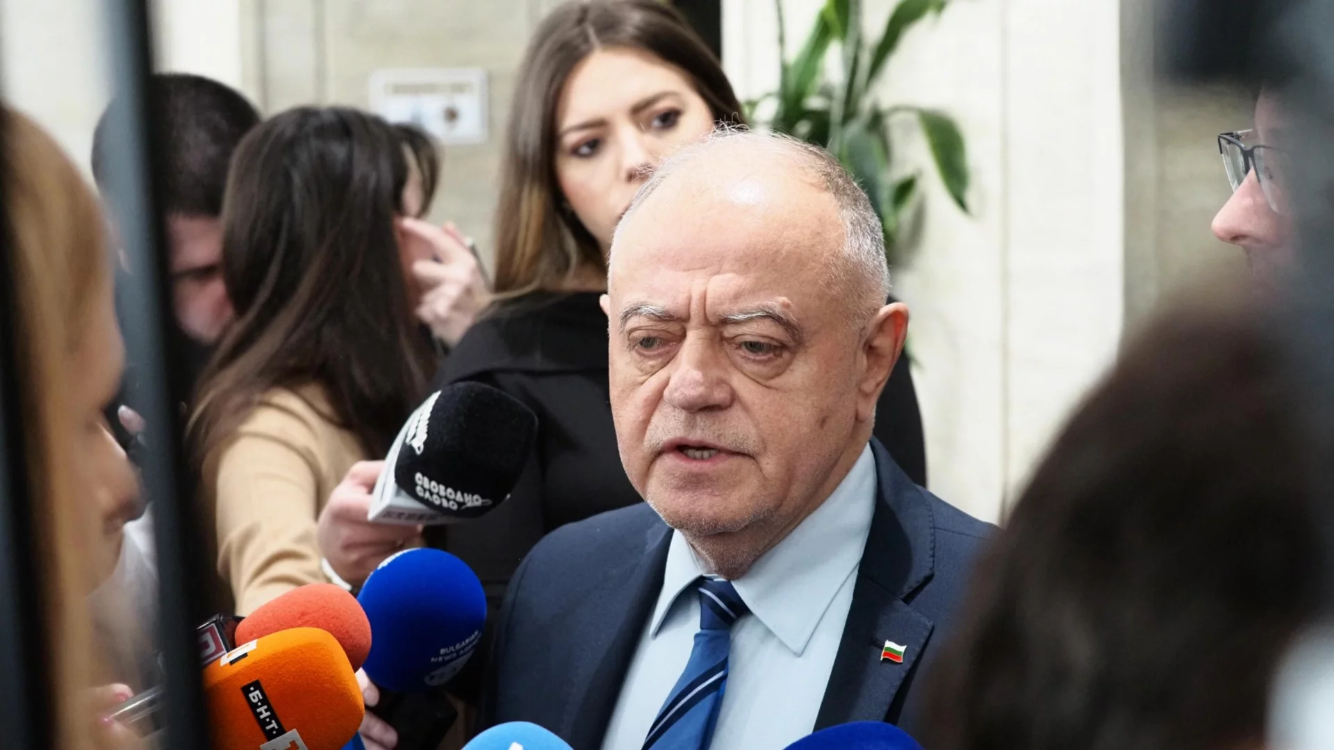 Атанас Атанасов: След като Кирил Петков напусна политиката, се промени комуникацията