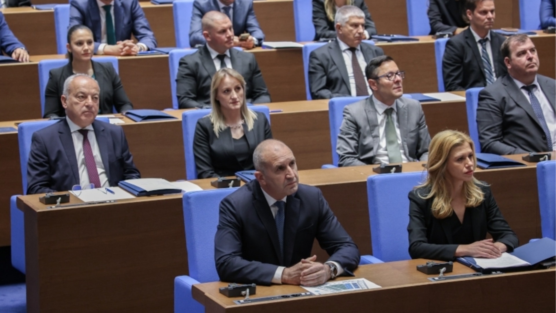 Журналист: 