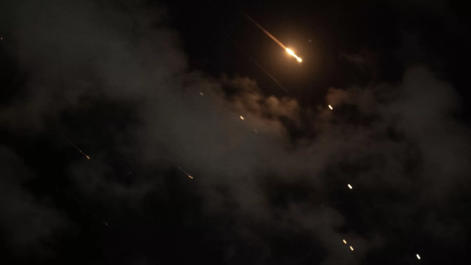 Украйна побърка Русия: 18 региона не спаха, поразени са завод за "Искандер" и втората руска рафинерия (ВИДЕО)