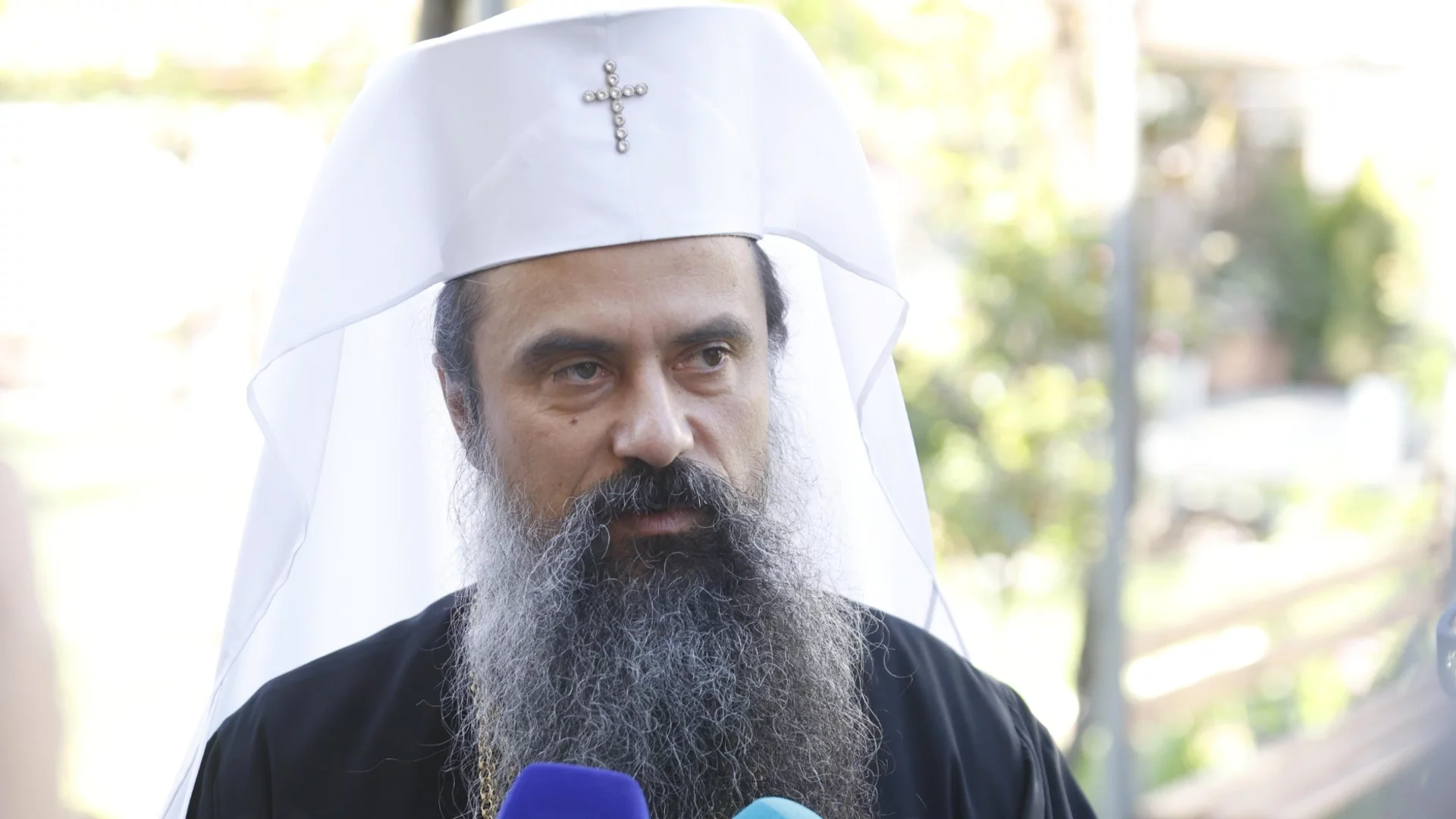 Патриарх Даниил: Да не се страхуваме да влезем в битка със злото