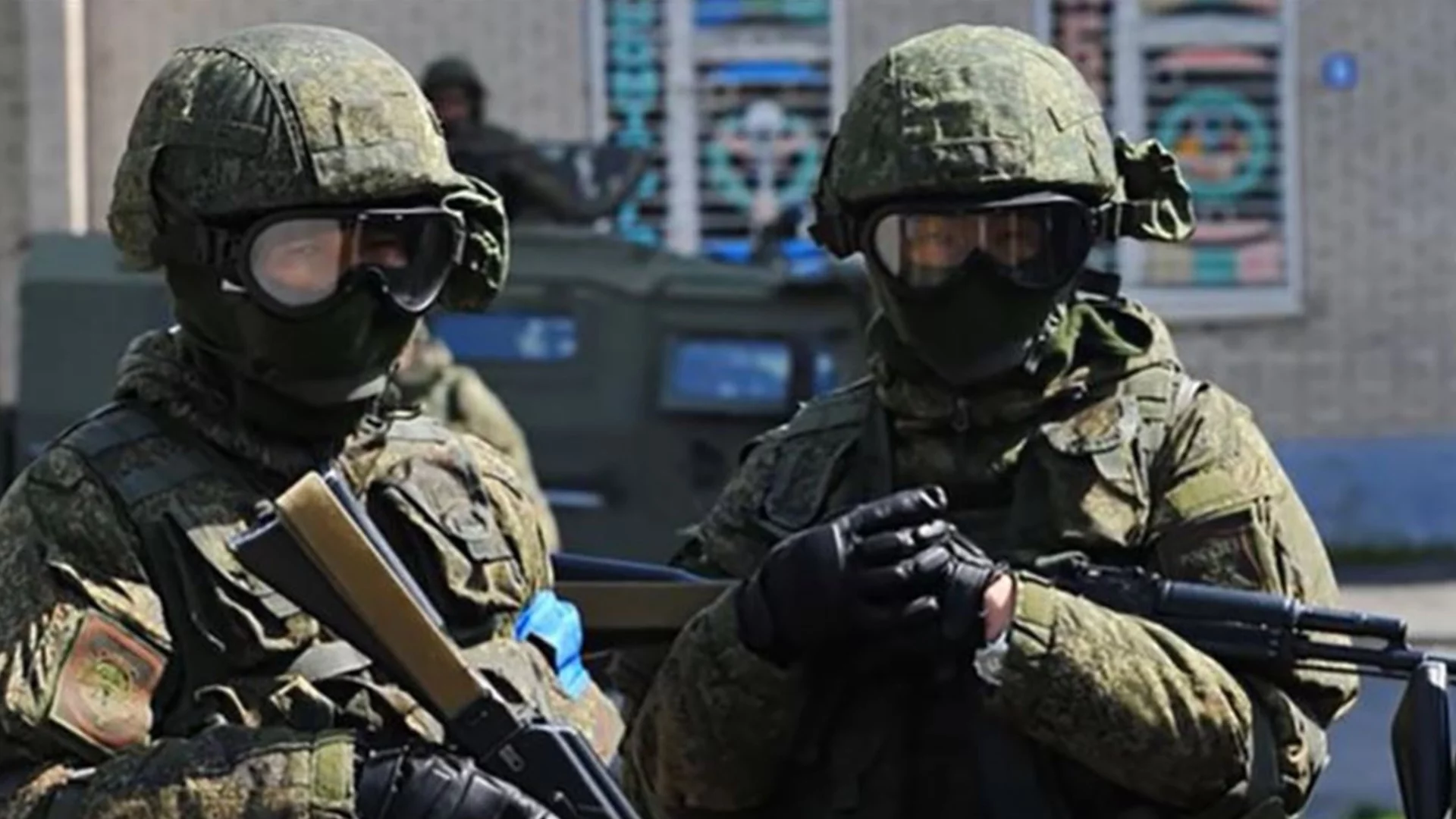 Русия официално потвърди за примирието, отново заплаши Киев с масирана атака при обстрел на парада