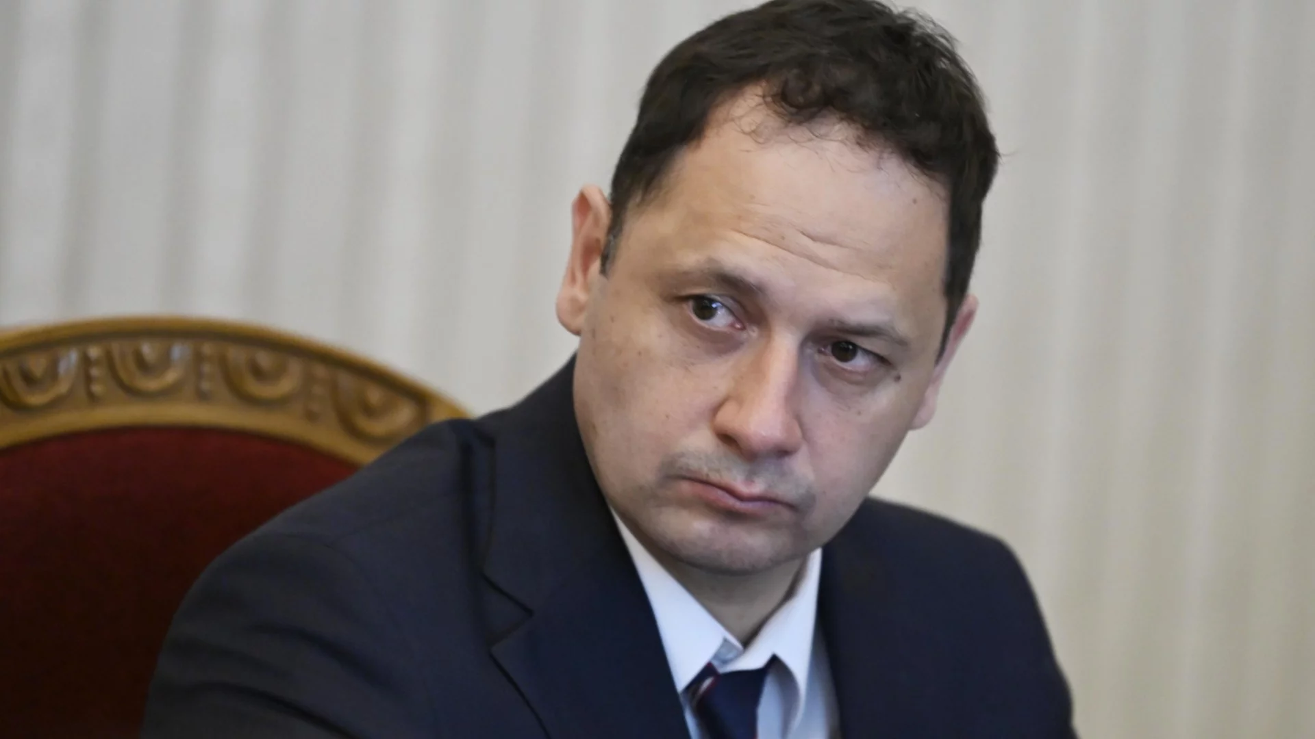 За да не се ползва за пиар: Витанов за отказа на ПБ за комисия срещу Пеевски (ВИДЕО) 