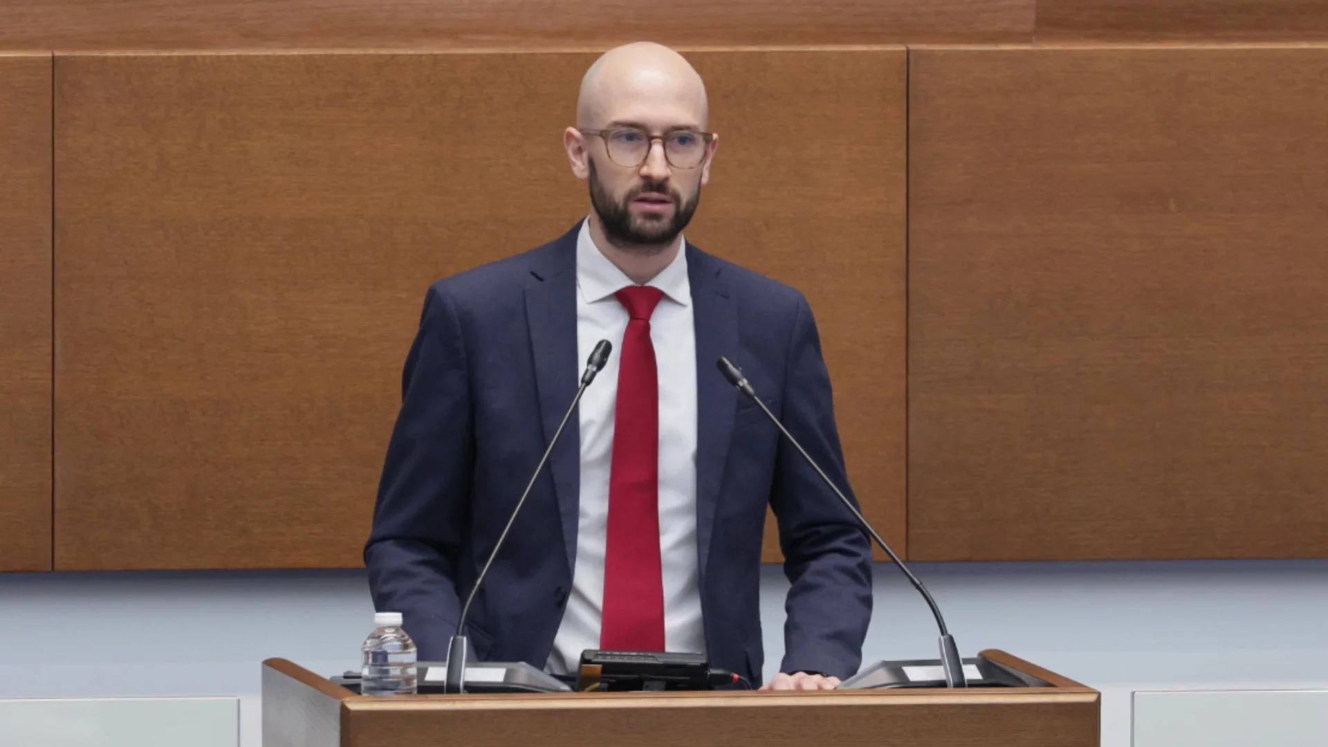 Финансовият министър: Пари за пенсии има, нов дълг засега не е нужен