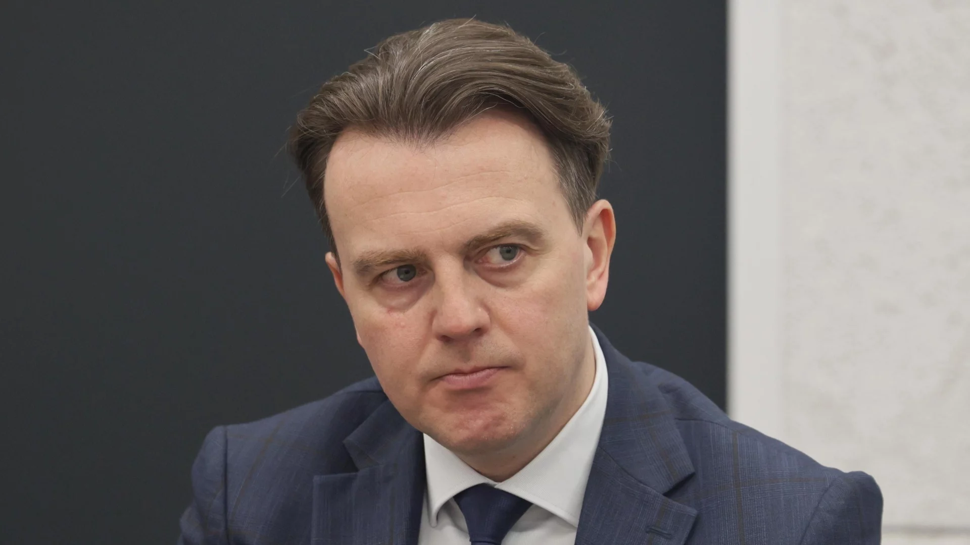 Ако корабът продължи да плава по начина, по който плава в момента, ние ще отидем на дефицит над 3%