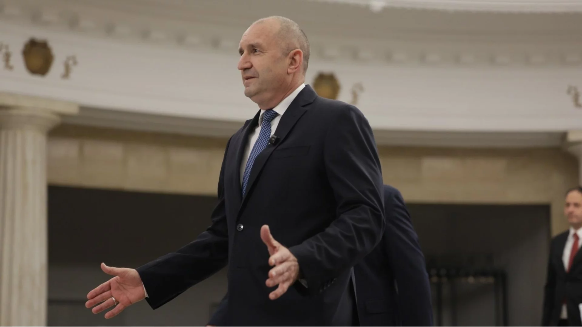 Приоритети, задачи, очаквания: Радев с първи коментар преди вота за кабинета му