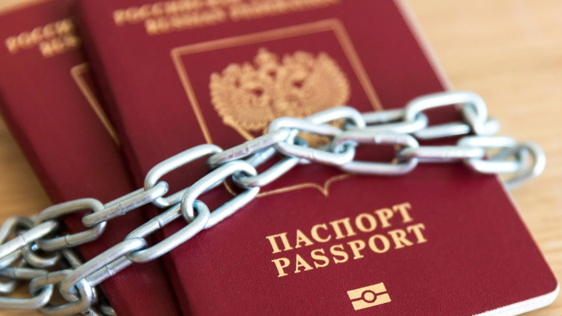 Италиански дипломат пита ChatGPT как да избяга в Русия след мащабна схема с визи за руснаци