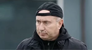 5 милиона кеш и Мондиал 2026: Изкушават Станимир Стоилов с немислими оферти!