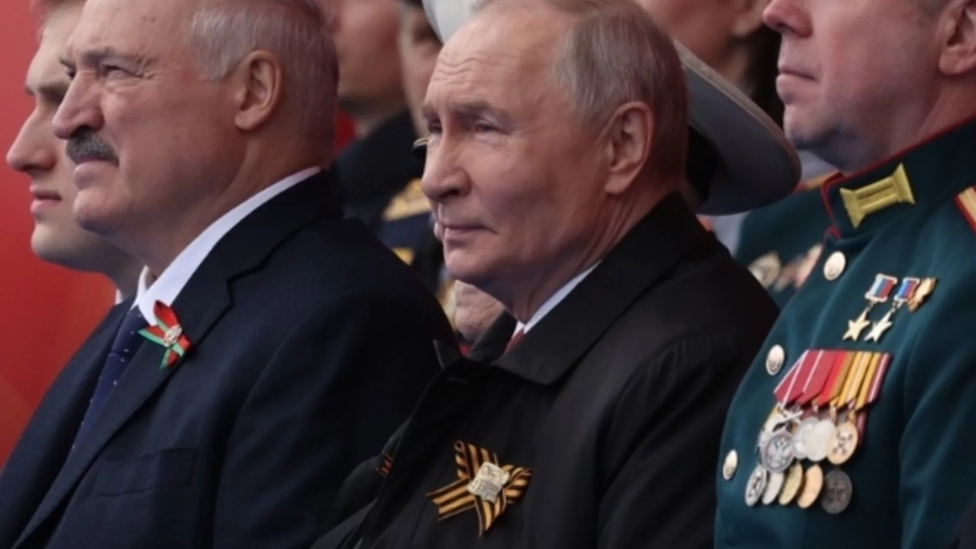 Интелектуалното превъзходство на украинците и най-големият позор за Русия: Светът коментира парада