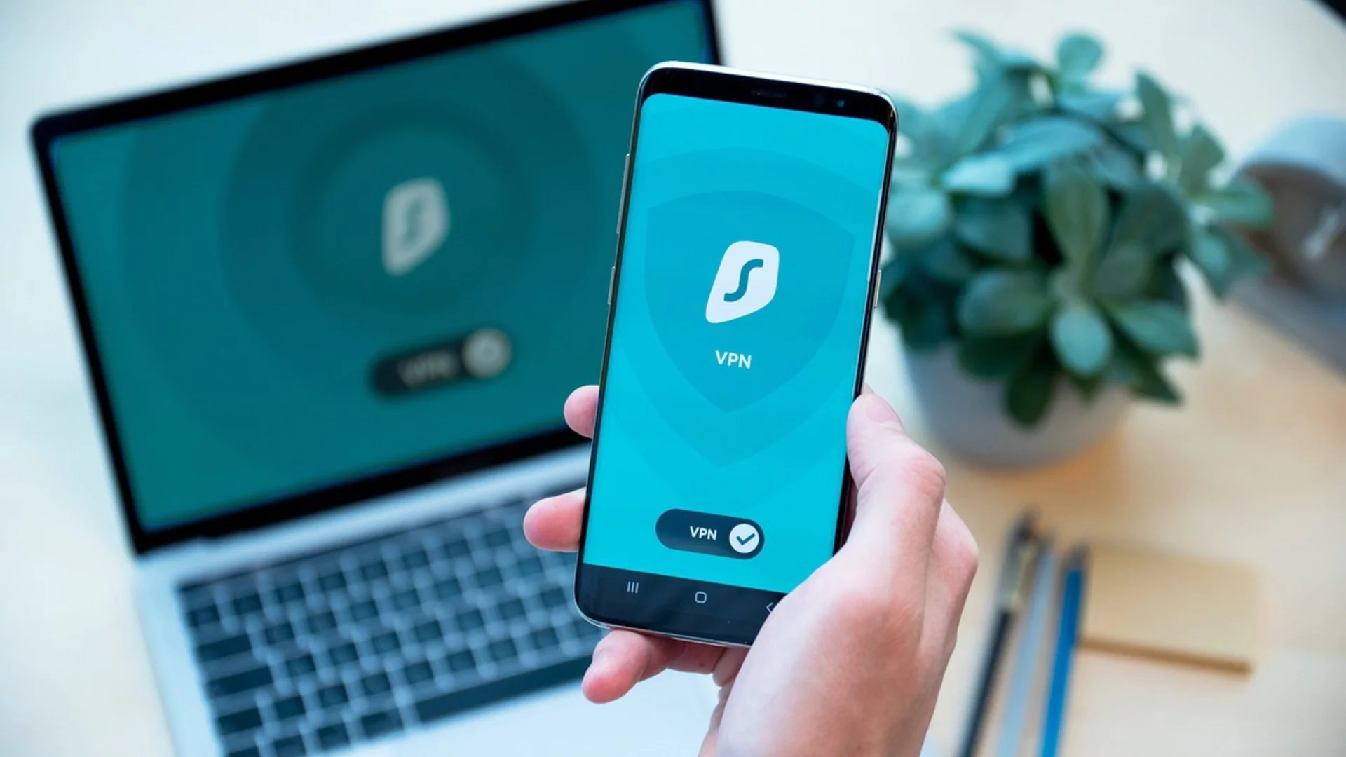 Децата ги използват за „вратичка“: ЕС обмисля ограничения за VPN услугите