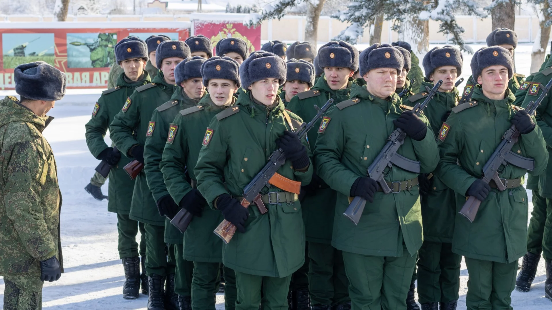 Русия примамва военни на фронта с нова мярка - опрошаване на кредити
