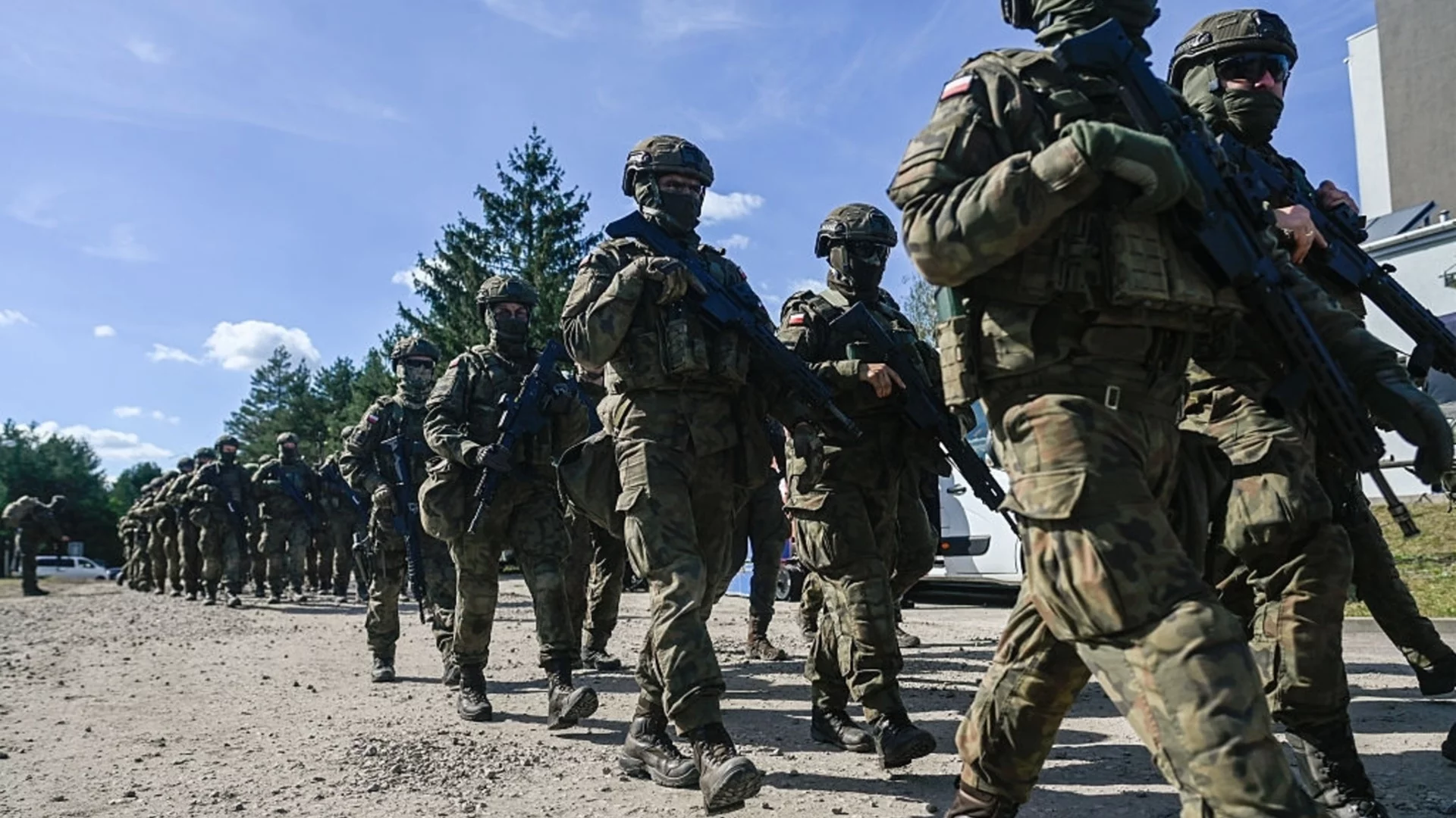 САЩ внезапно спират разполагането на 4000 войници в Полша?