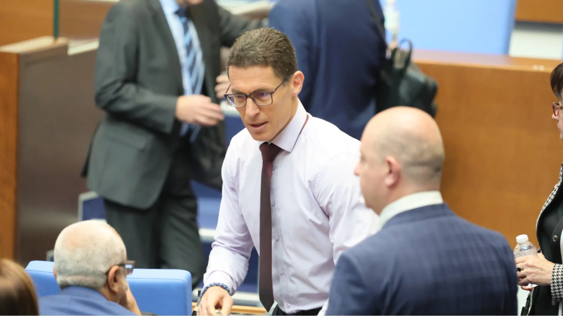 ПБ прокара на първо четене закон срещу необоснованото поскъпване