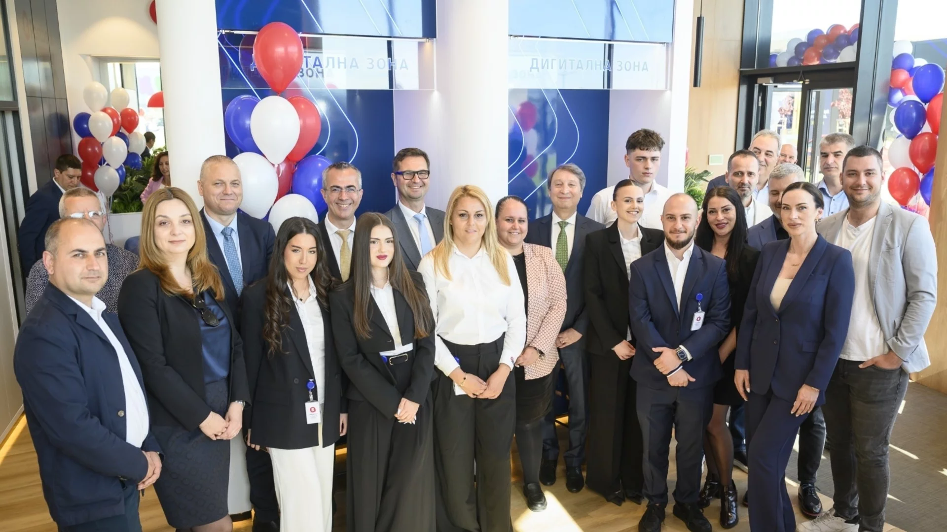 Postbank задава посоката на модерното банкиране с Postbank Next