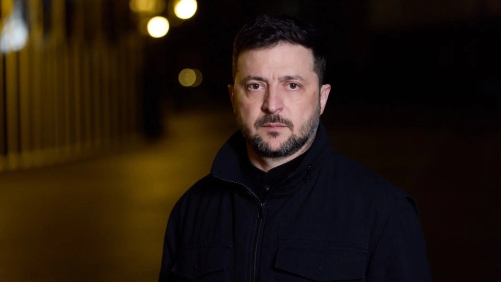 Зеленски: Руснаците ще ударят "центрове за вземане на решения" в Украйна, получихме документи (СНИМКИ)