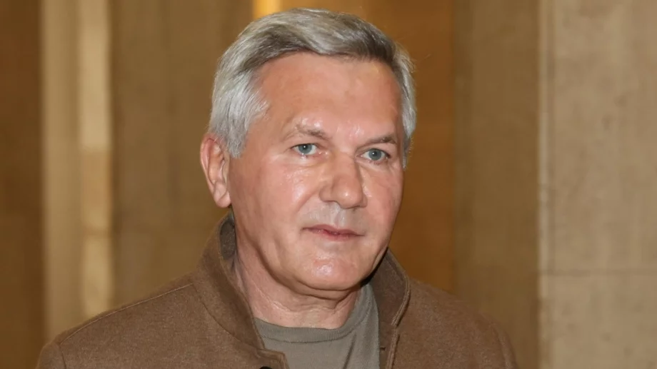 Ефектът "Папазки": Защо фигурата му става все по-интересна за феновете?