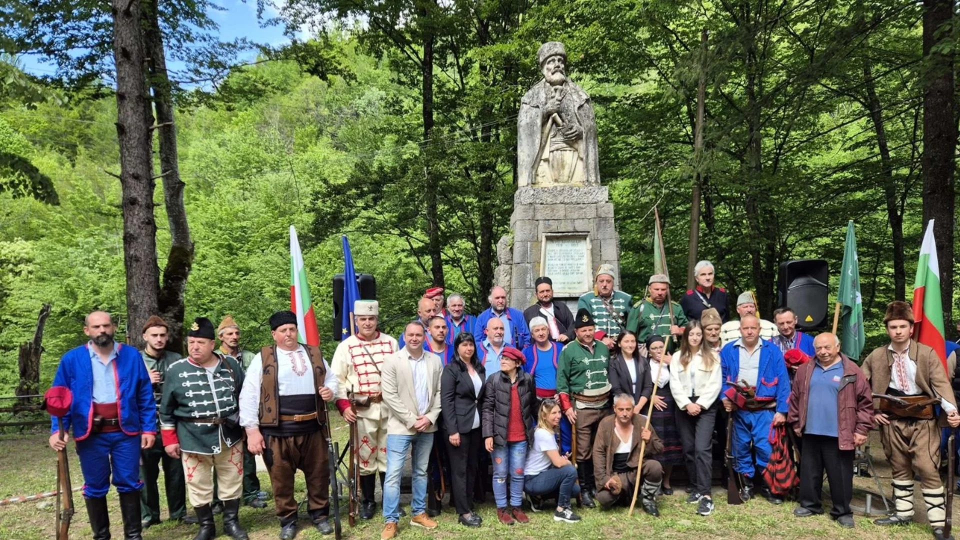 В село до Тетевен отбелязаха 150 години от Априлското въстание и подвига на Нейо Крачунов
