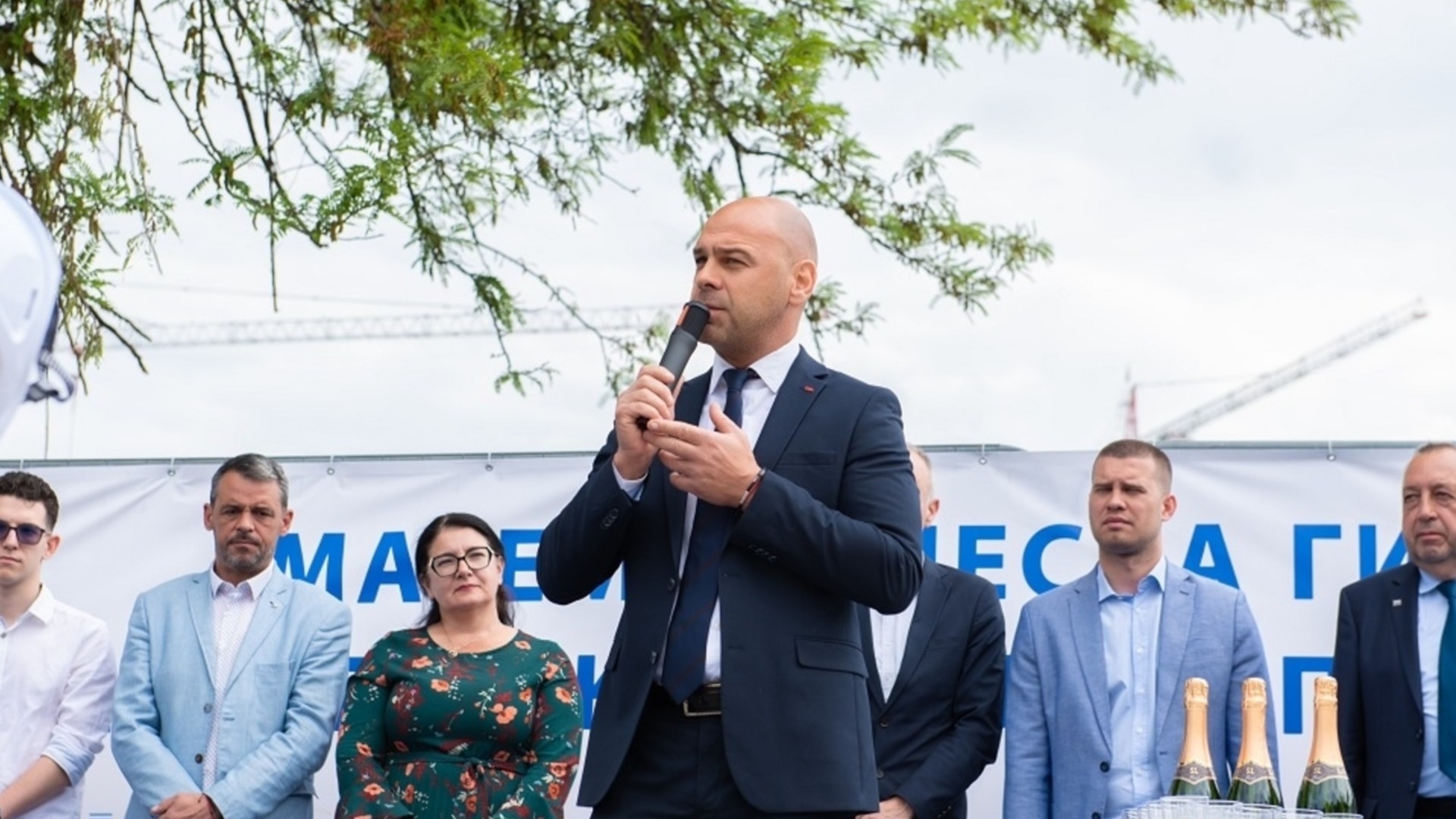 След десетилетия на очакване започна строителството на новата Математическа гимназия в Пловдив
