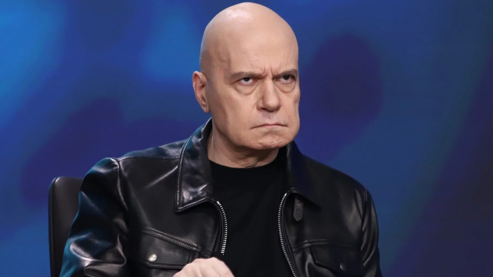 "Евровизия" удря Слави: Конкурсът може да провали поп фолк събитието на година
